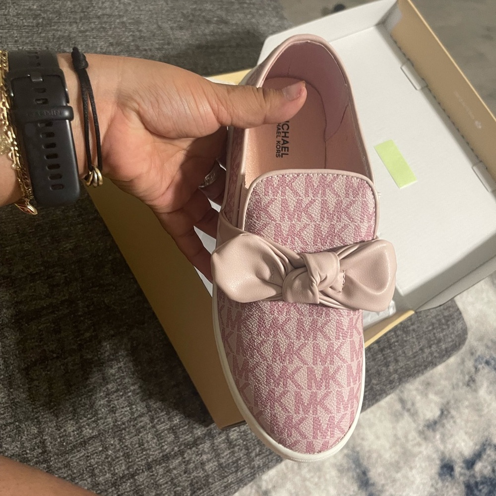 Pink Michael kors shoes